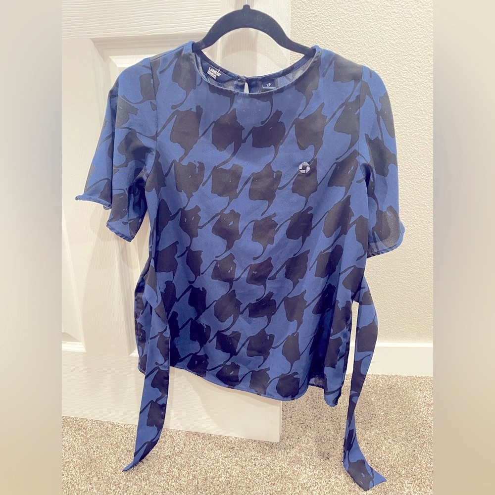 Chase bank blouse